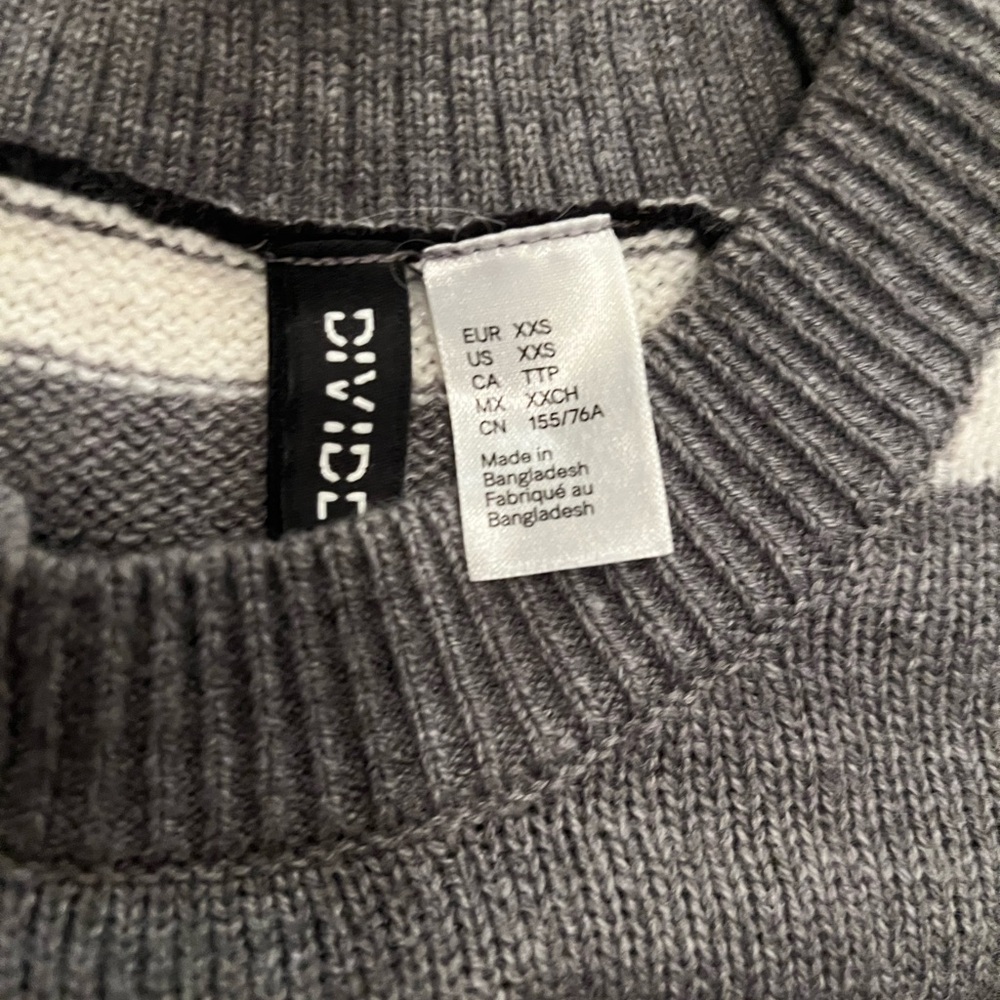 Divided Crewneck Sweater in Gray, Black, and White Stripes XXS - Picture 2 of 2
